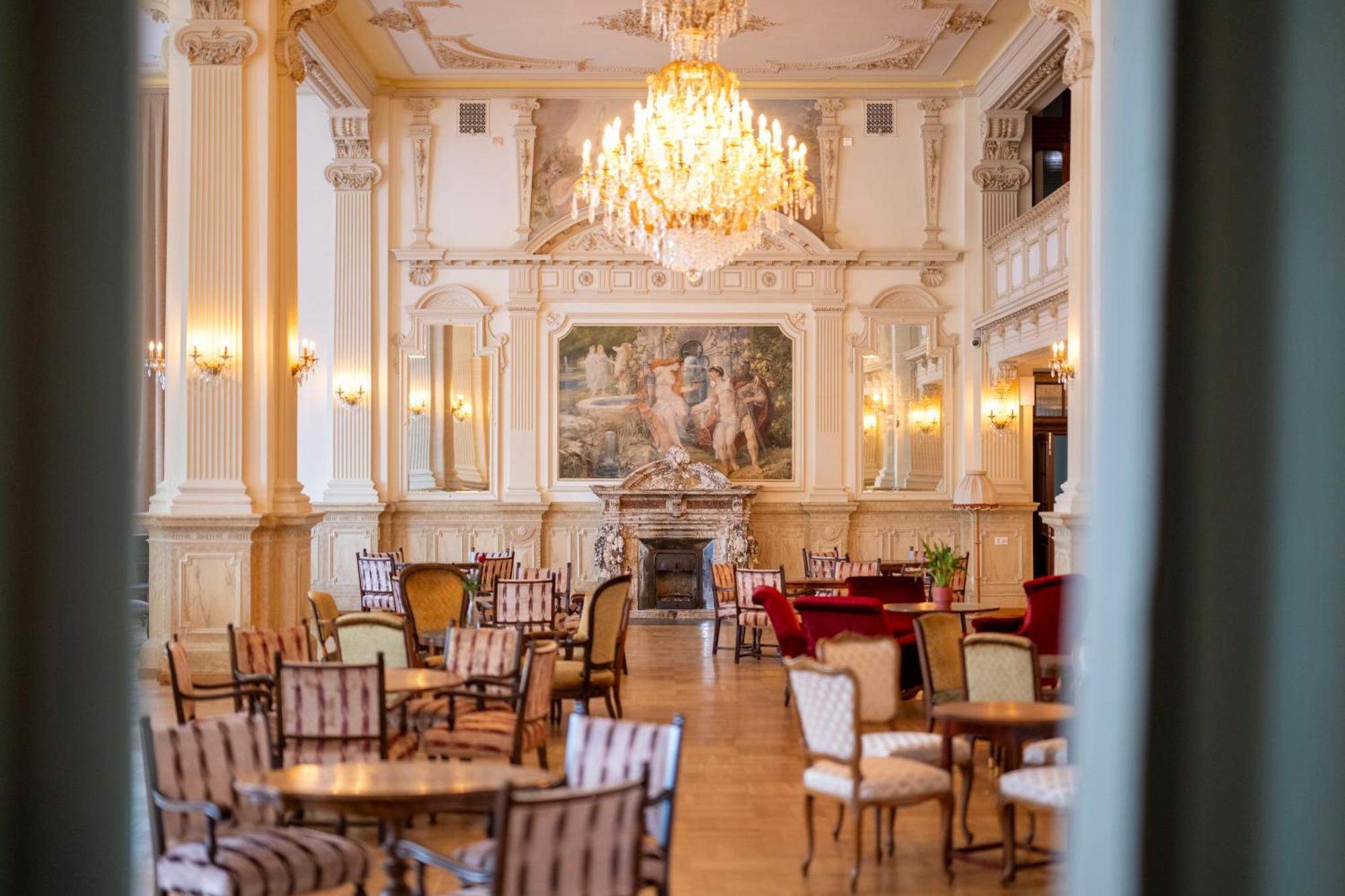 Aparthotel Palace - Culture, Nature & Health