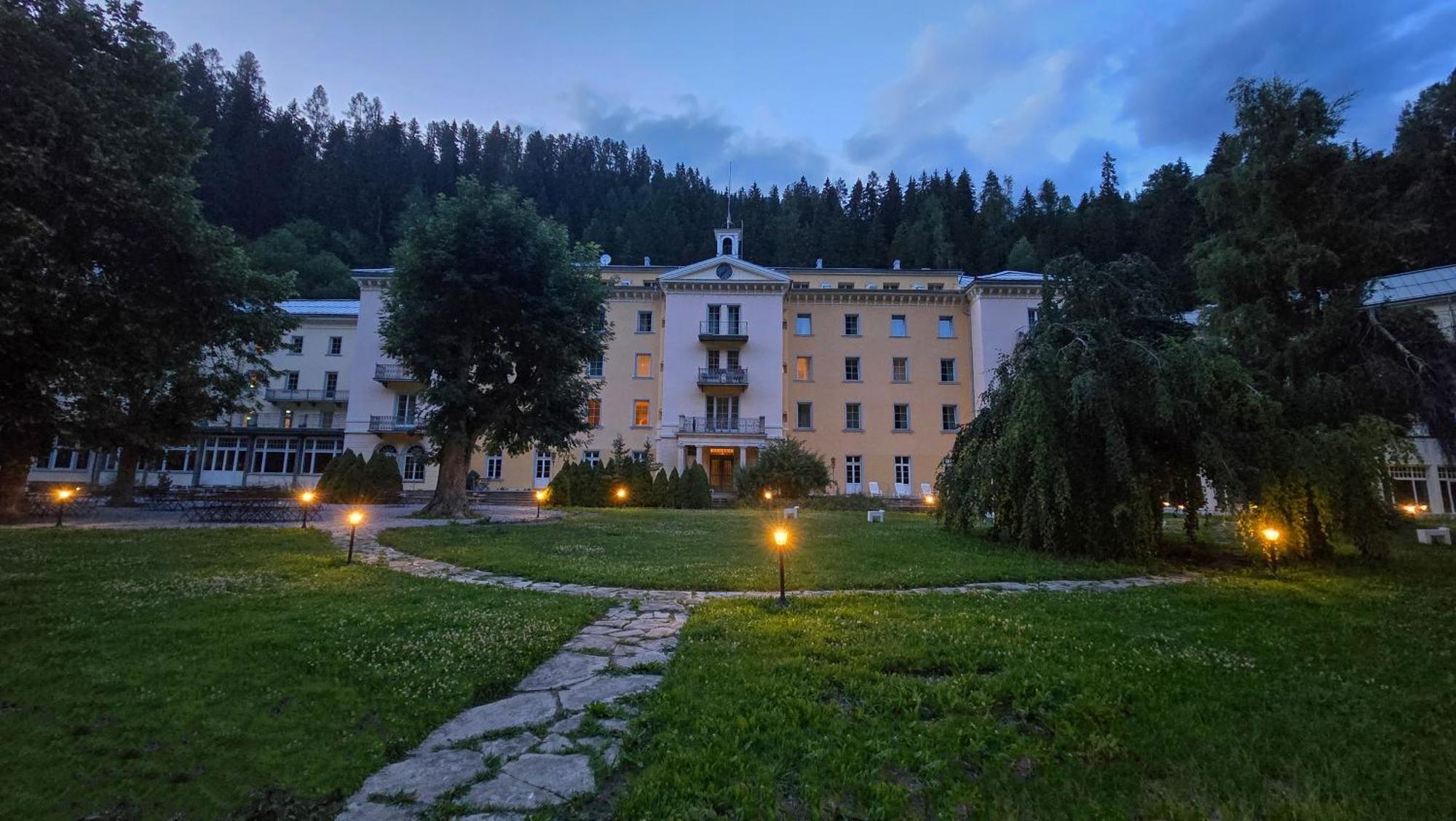 Aparthotel Palace - Culture, Nature & Health *